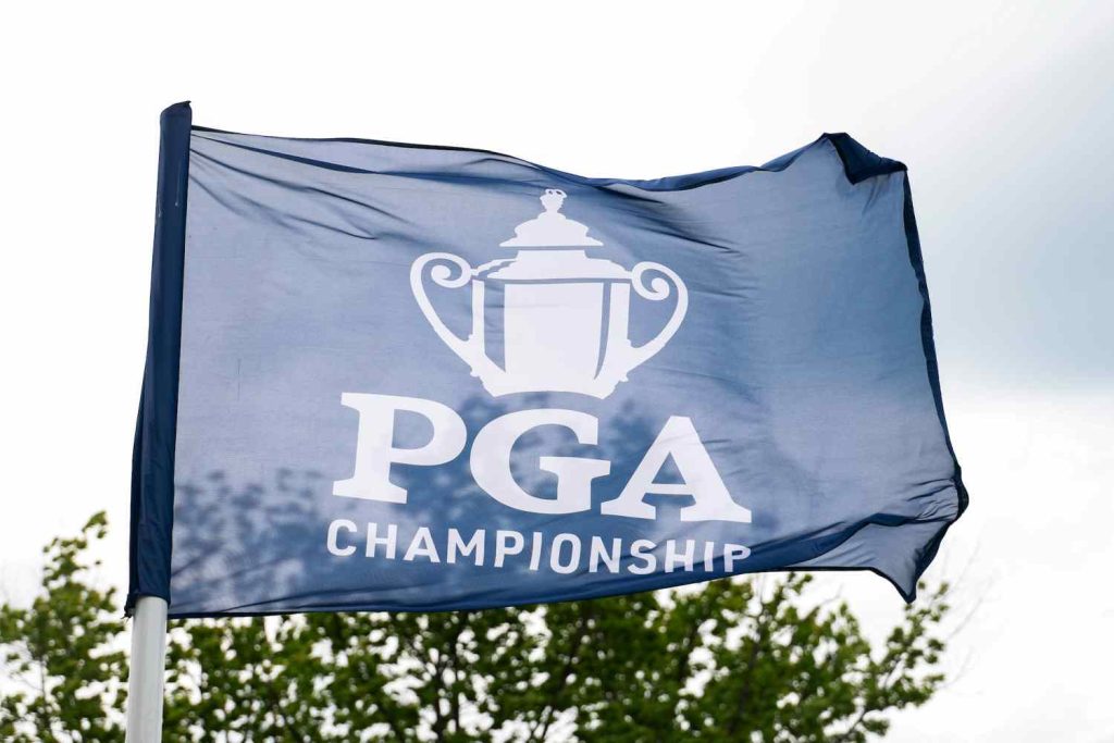 El dinero no da la felicidad pero..., PGA Championship, Aronimink Golf Club,